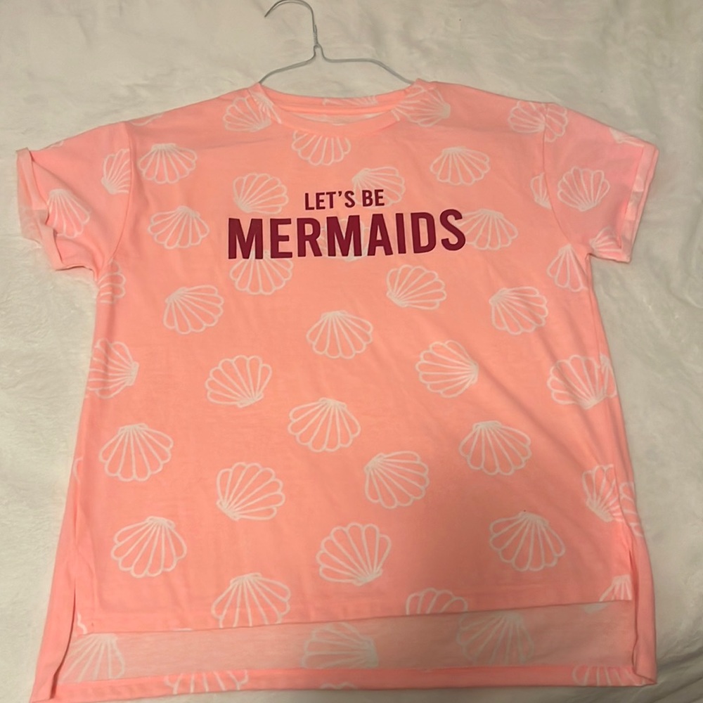 Arizona Jean Co. Mermaid shirt “Let’s be mermaids”